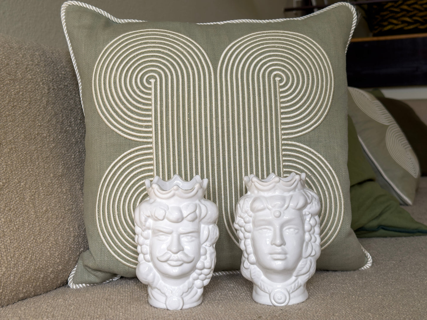 Sicilian Moor Head Vase — White (5.5 in Pair)